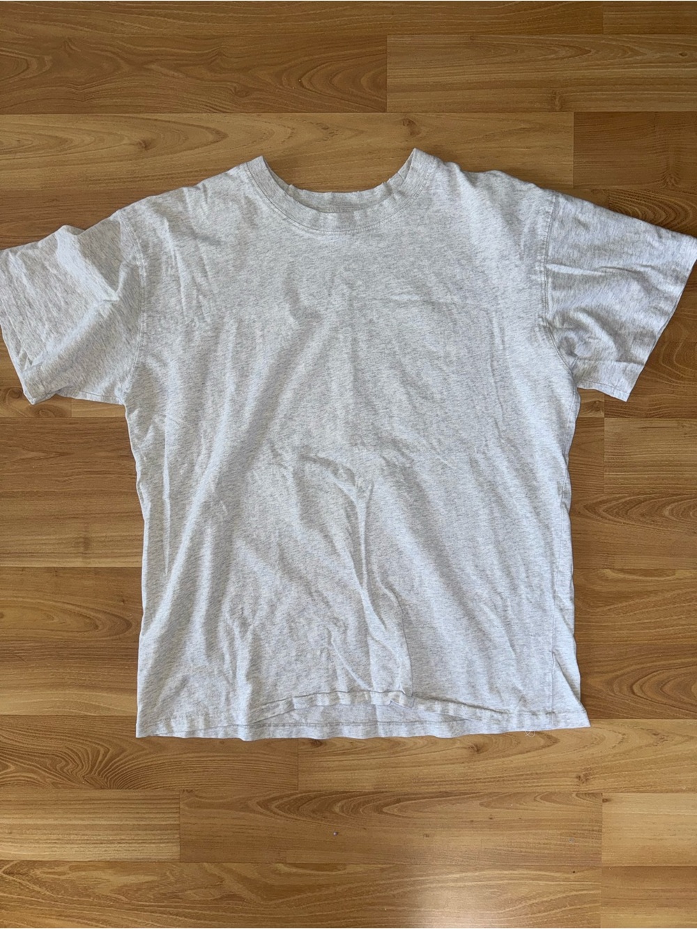 Elwood classic grey tee shirt